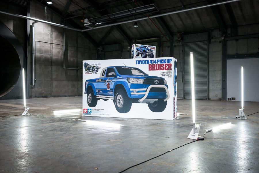  Toyota Hilux Xtra Cab Bruiser by Arctic Trucks 2017 года  (фото 1 из 21)